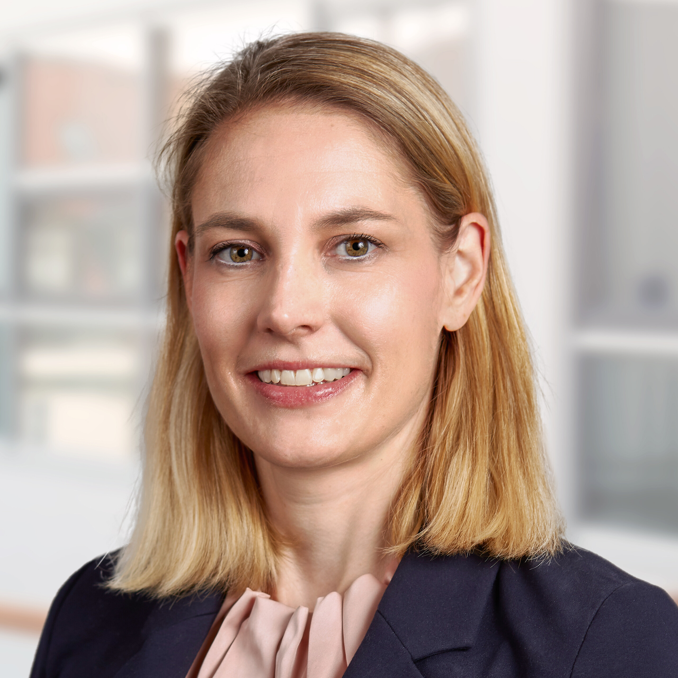 Nicole Pötsch, responsable des investissements et du développement stratégique pour l'Europe du Nord et l'Europe centrale chez Allianz Real Estate